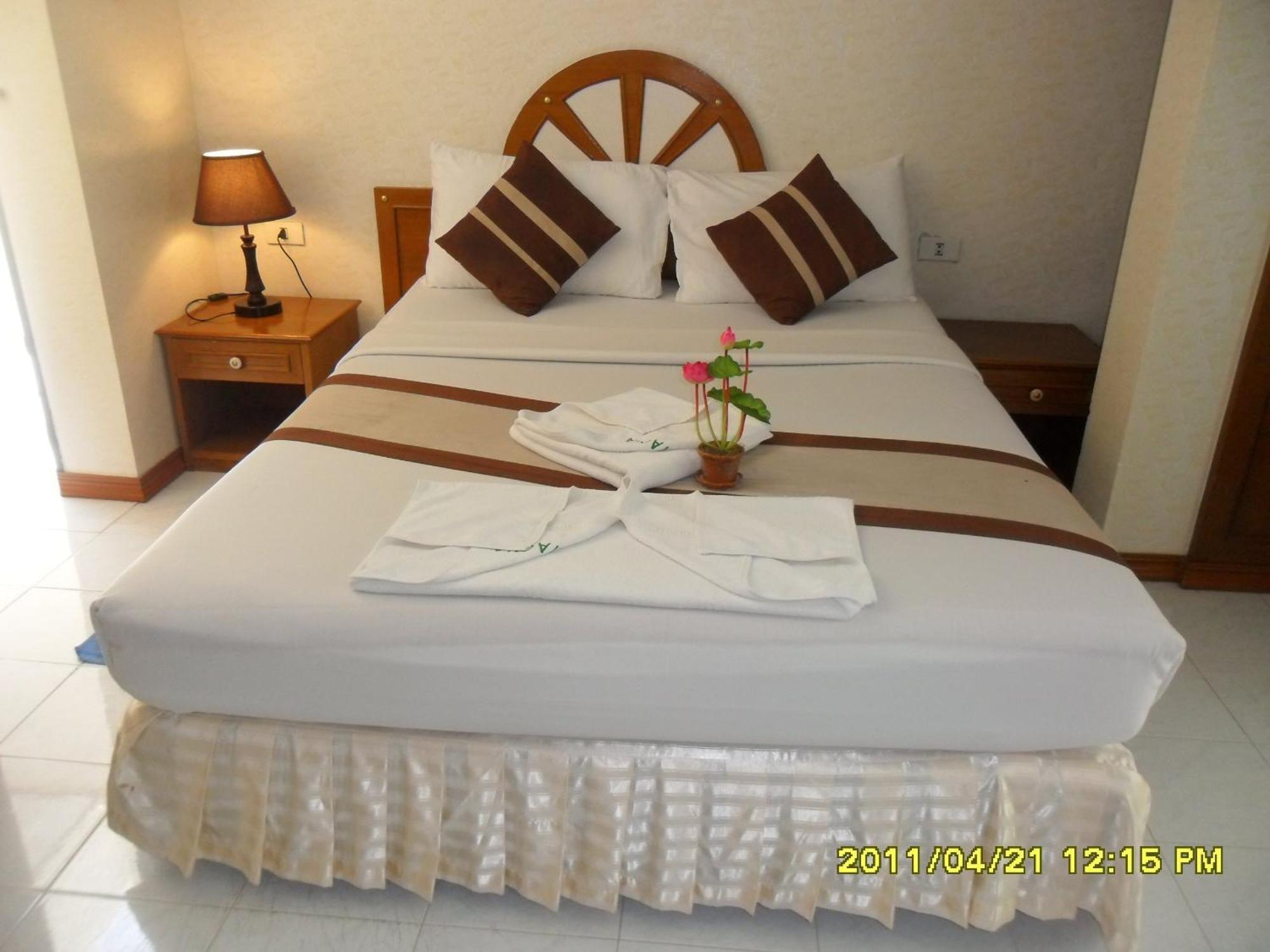 Natacha Hotel Ko Phi Phi Zewnętrze zdjęcie