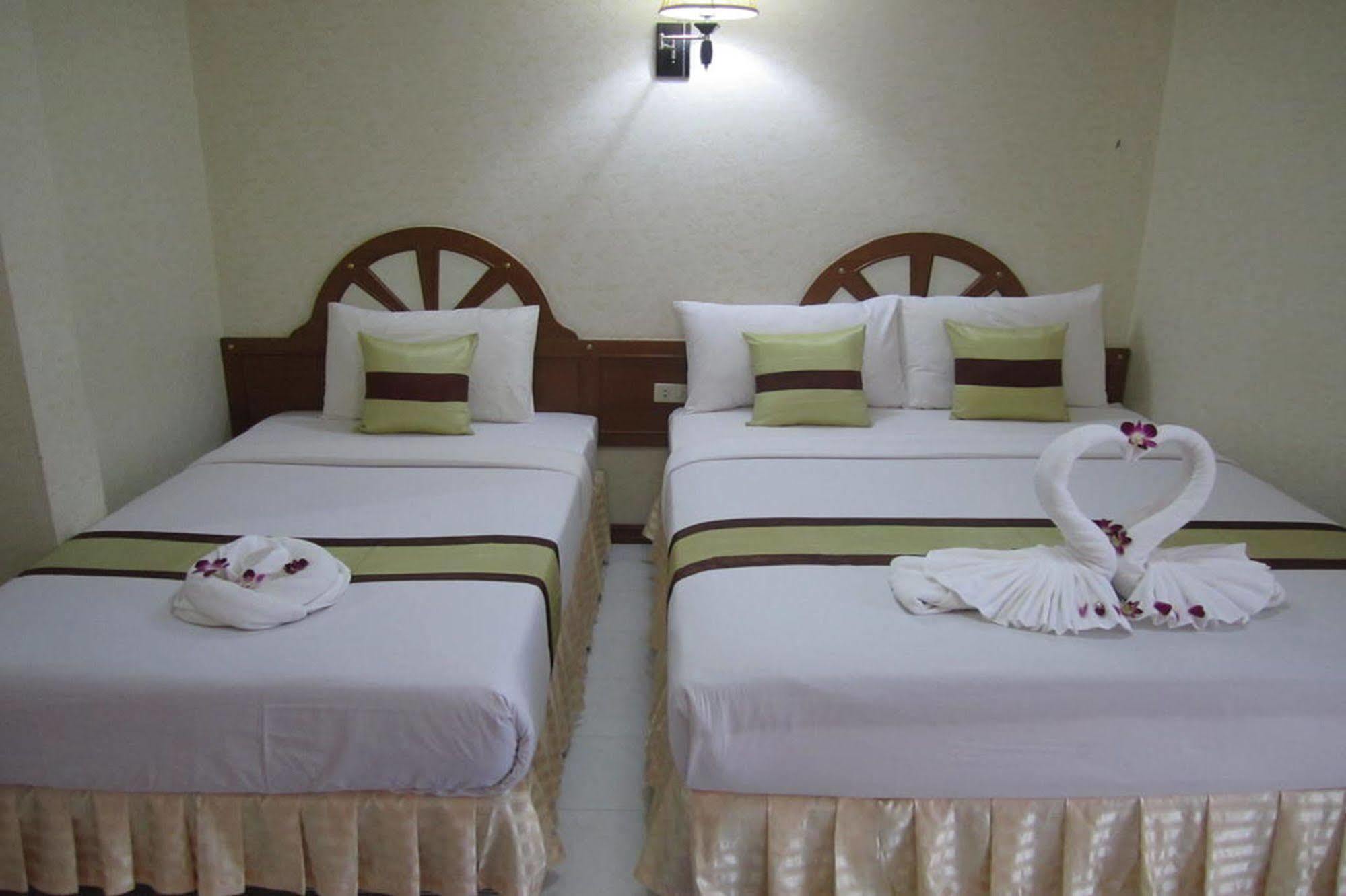 Natacha Hotel Ko Phi Phi Zewnętrze zdjęcie